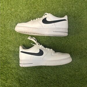 Men’s nike Airforce 1s 10.5